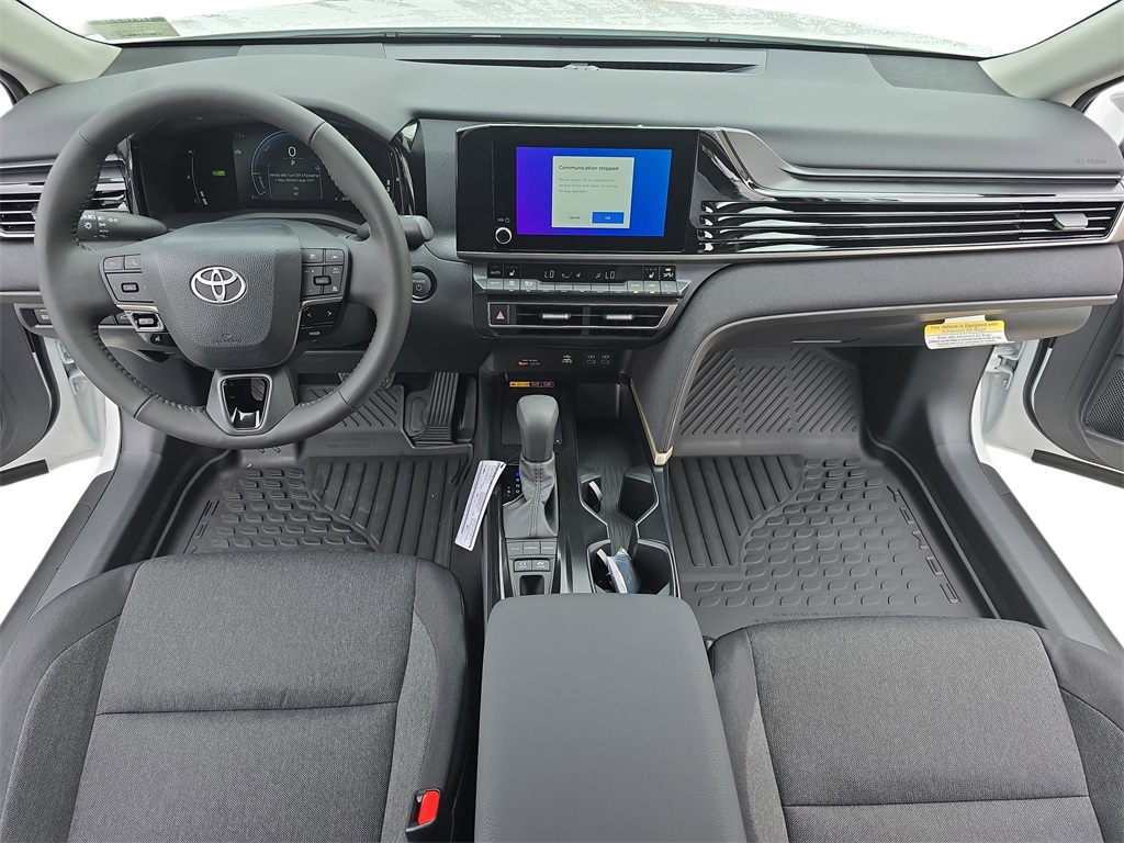 2025 Toyota Camry LE photo 8