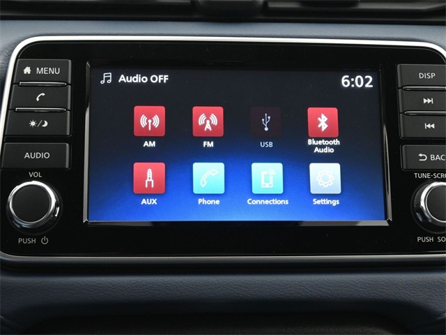 2025 Nissan Versa SV photo 3