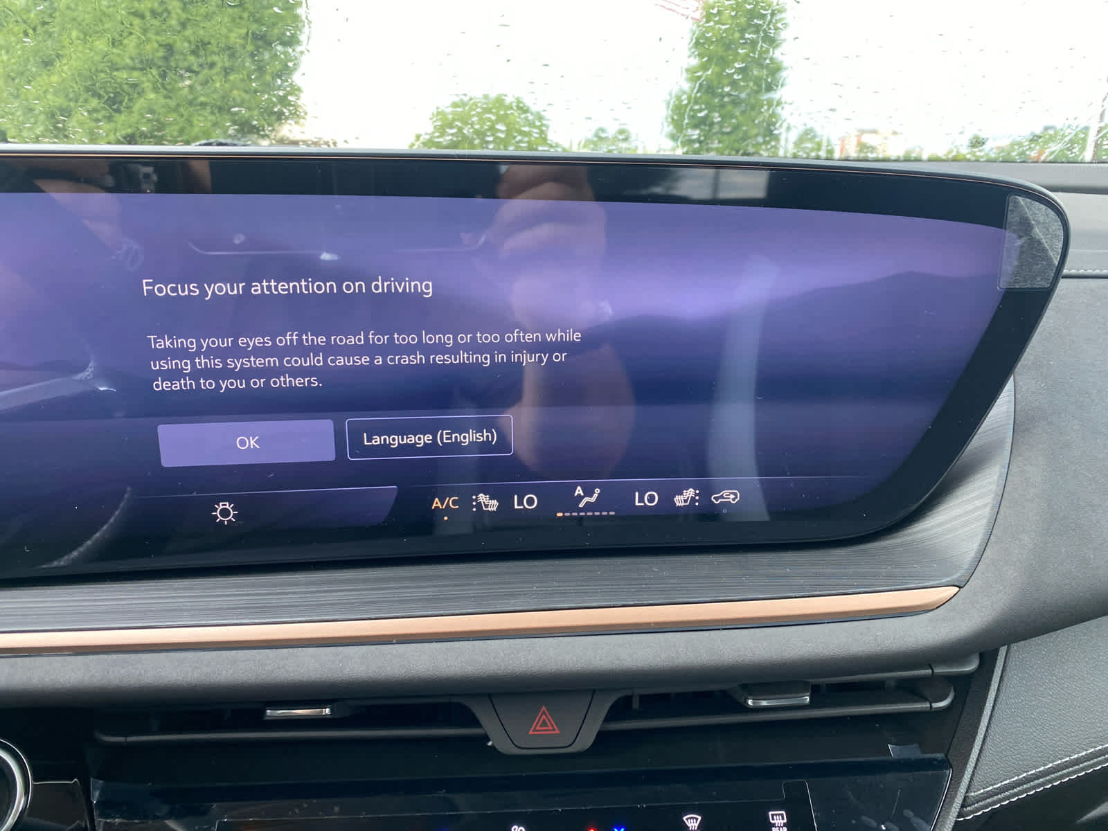 2025 Buick Envision Sport Touring photo 22