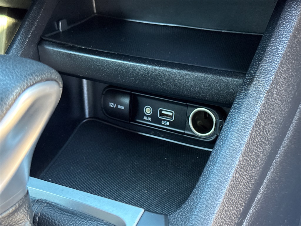 2019 Kia Forte LXS photo 14