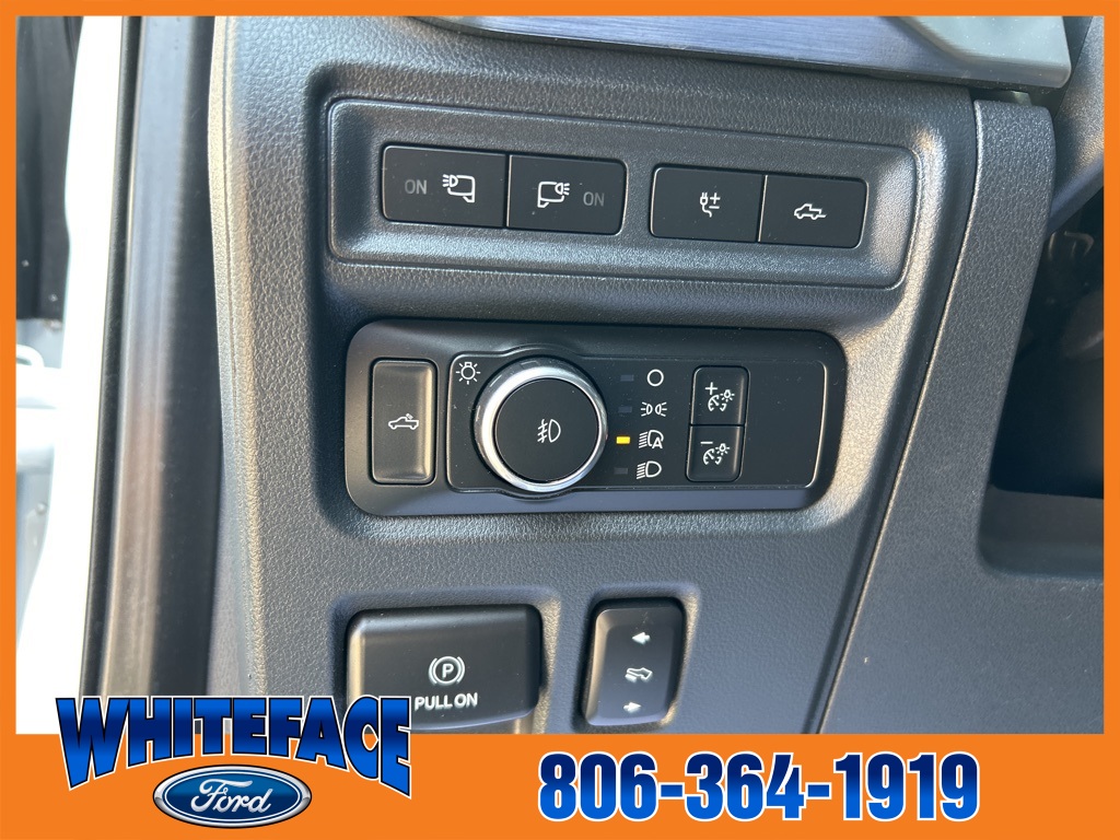 2021 Ford F-150 Lariat photo 17
