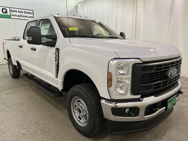 2025 Ford Super Duty F-350 SRW XL