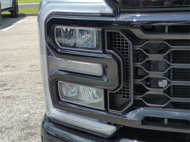 2026 Ford F-250 XLT photo 9