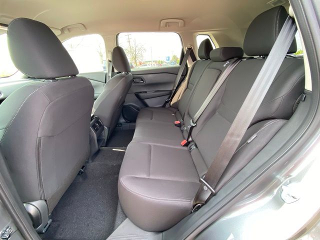 2026 Nissan Rogue S photo 16