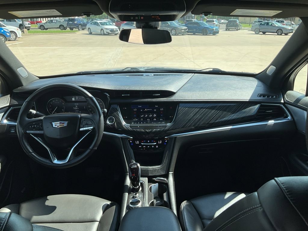 2024 Cadillac XT6 Premium Luxury photo 3