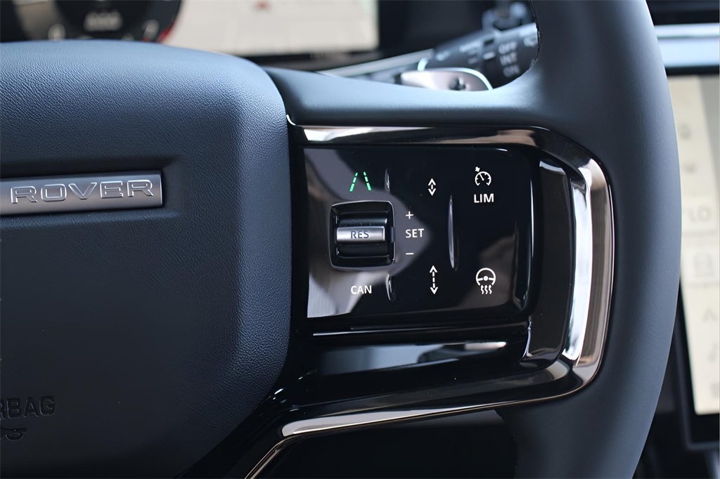2026 Land Rover Range Rover Evoque S photo 20