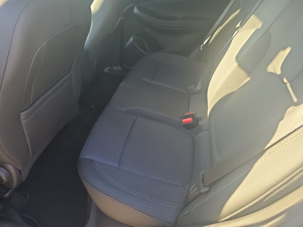 2023 Buick Encore GX Preferred photo 10