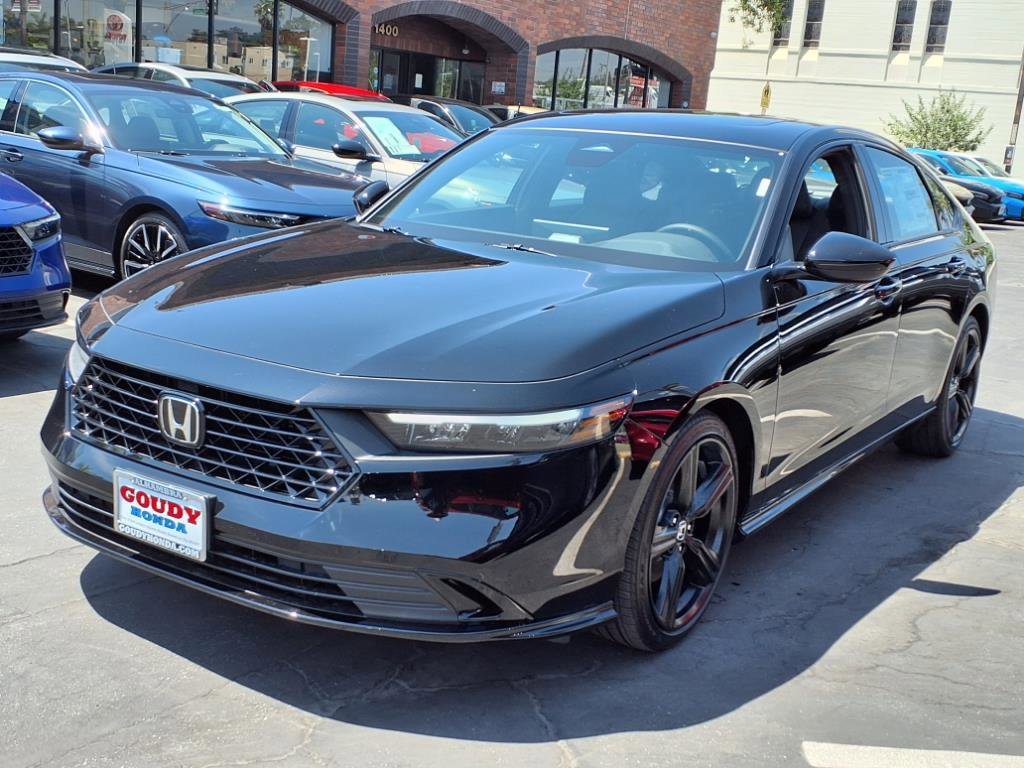 2025 Honda Accord Hybrid Sport-L photo 4
