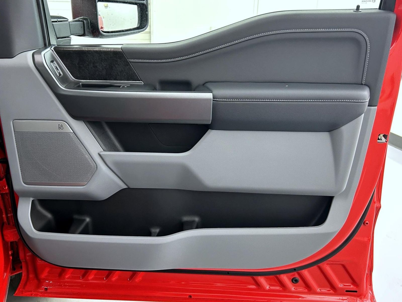 2026 Ford F-350 photo 16
