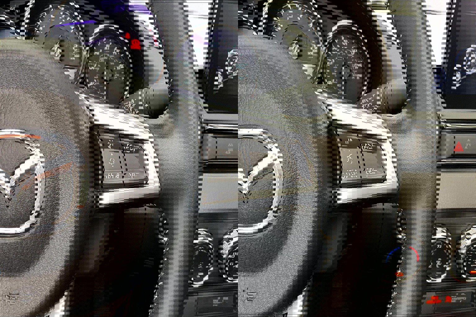 2021 Mazda MX-5 Miata Miata Grand Touring photo 19
