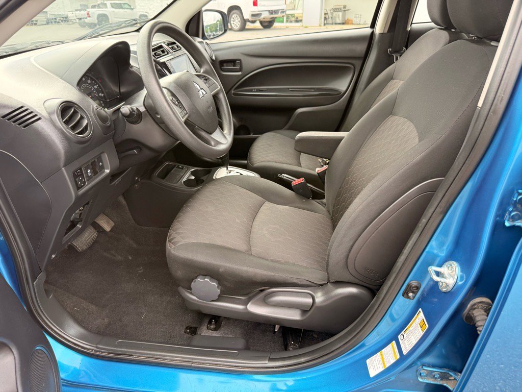 2024 Mitsubishi Mirage ES photo 10