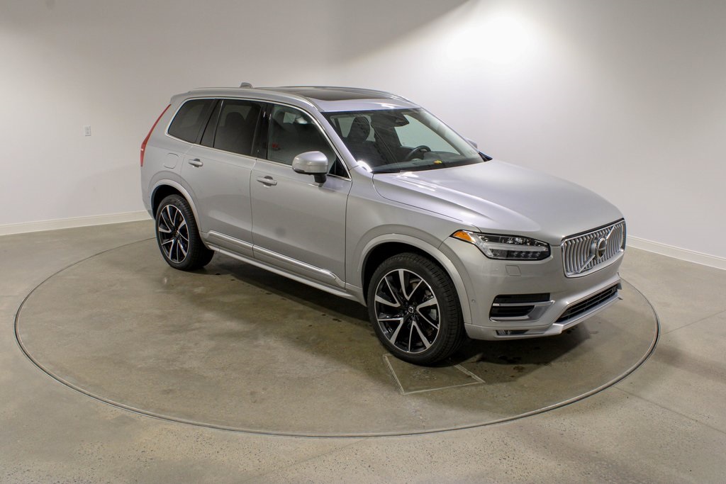2023 Volvo XC90 Plus photo 6