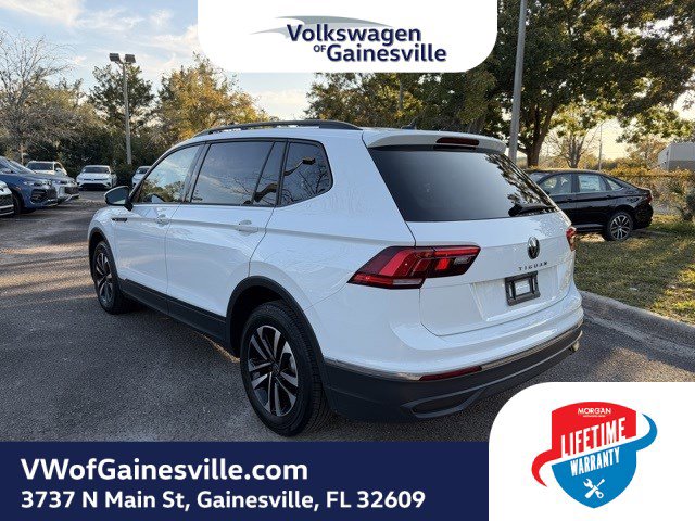 2024 Volkswagen Tiguan S photo 2