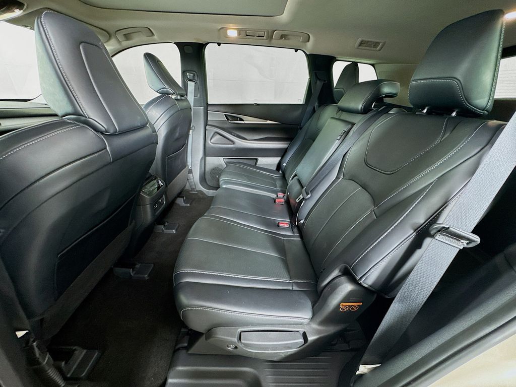 2023 Infiniti QX60 Luxe photo 29