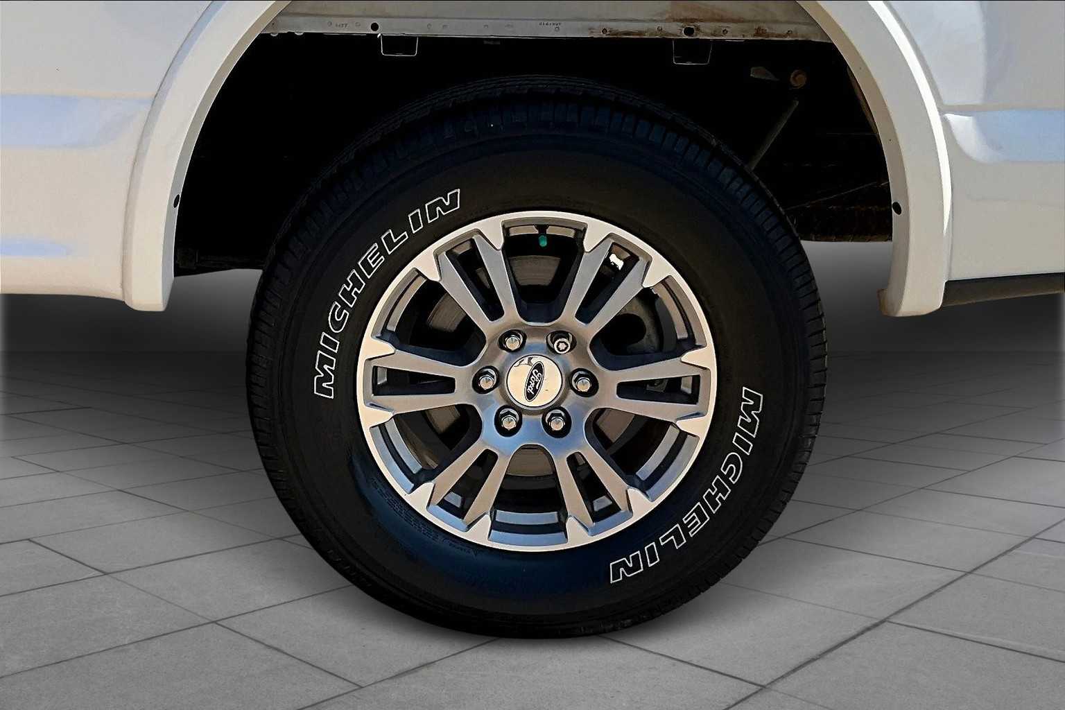 2012 Toyota Tundra CrewMax photo 10