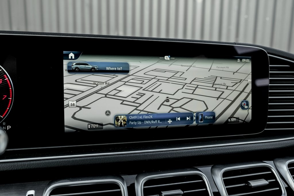 2025 Mercedes Benz GLS 450 4MATIC photo 13