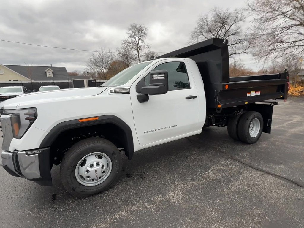 2026 Gmc Sierra 3500 HD photo 4