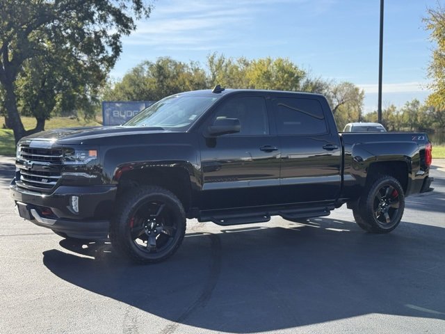 2018 Chevrolet Silverado 1500 LTZ photo 3