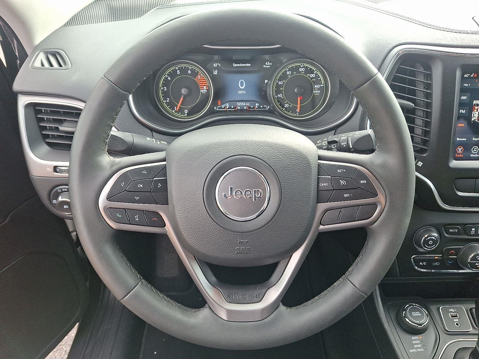 2022 Jeep Cherokee Latitude Lux photo 17