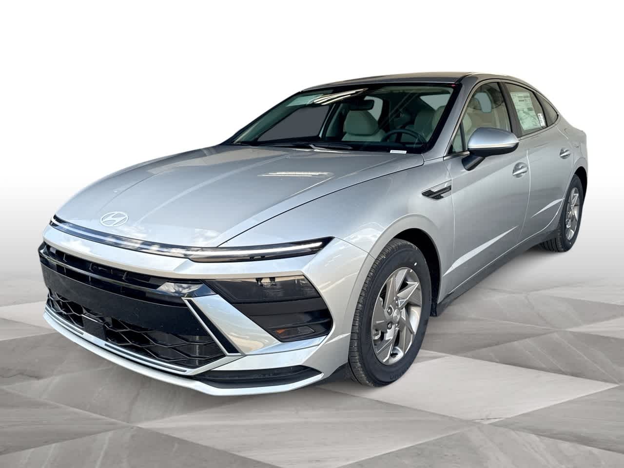 2026 Hyundai Sonata SE's photo