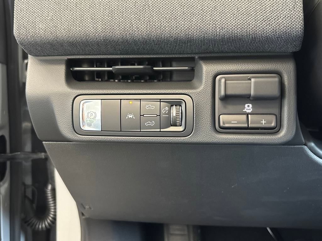 2026 Gmc Sierra Elevation photo 17