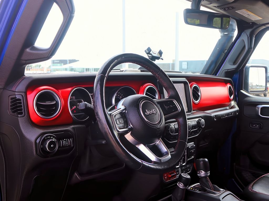 2019 Jeep Wrangler Rubicon photo 14