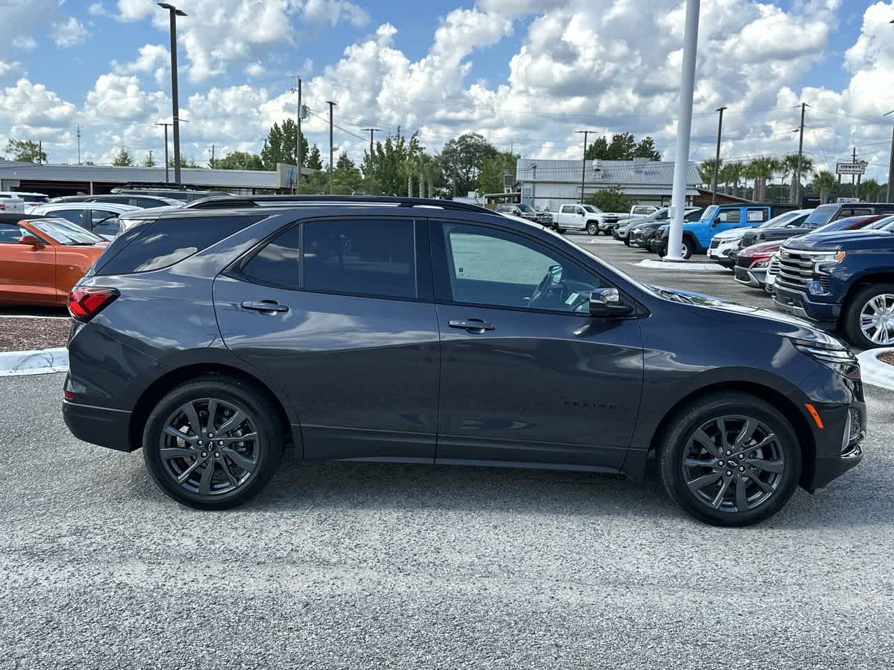 2022 Chevrolet Equinox RS photo 9