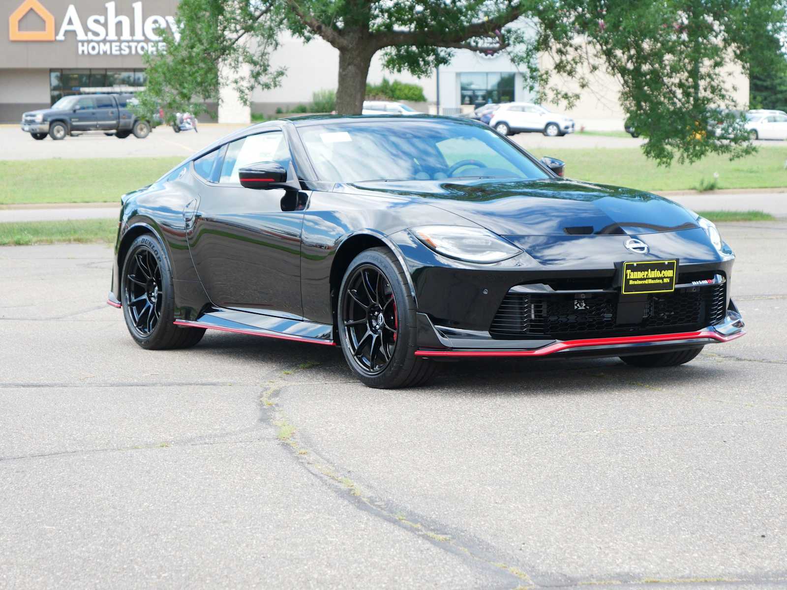 2025 Nissan Z Nismo photo 3