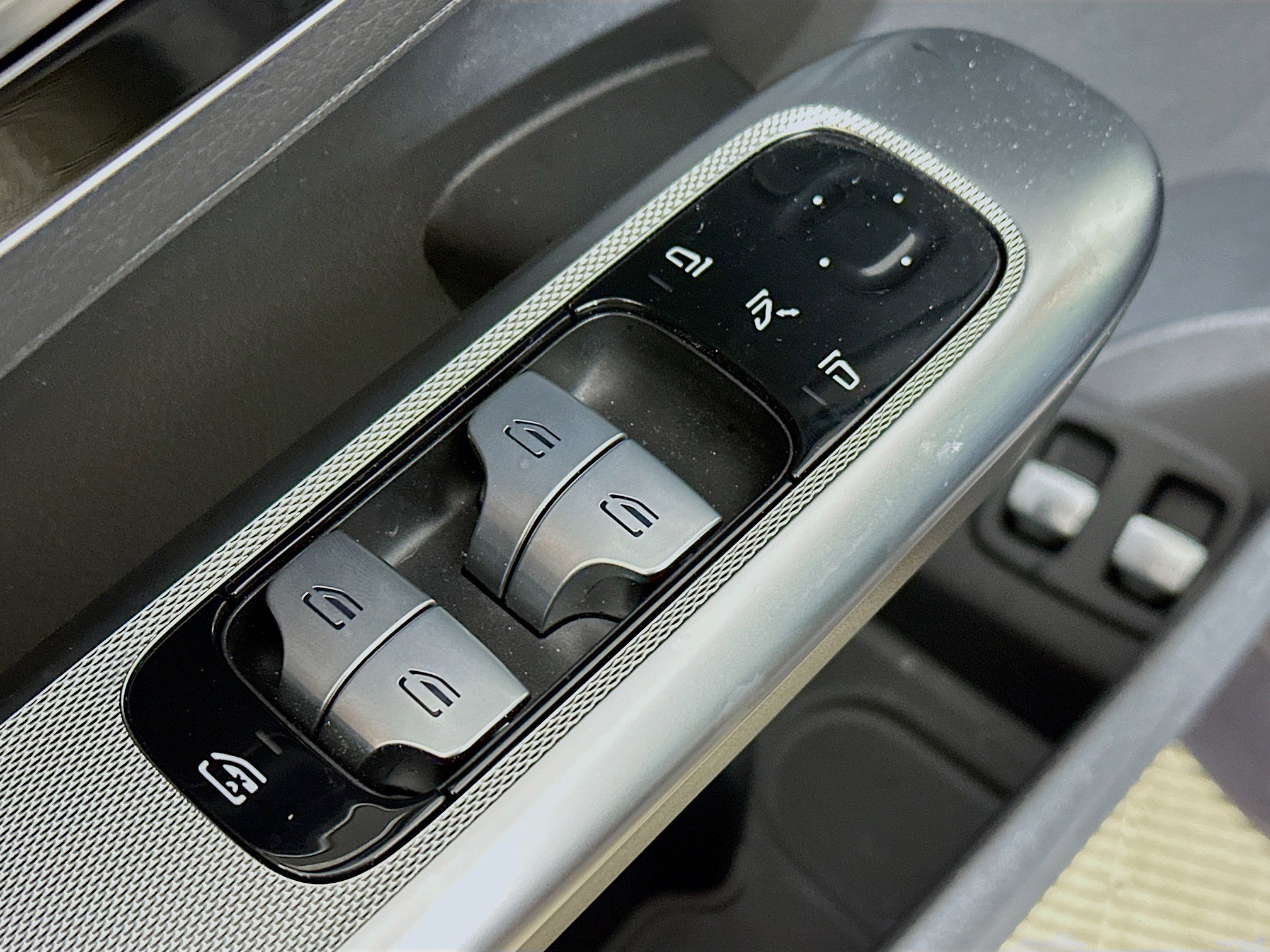 2025 Mercedes Benz GLC 350e 4MATIC photo 18