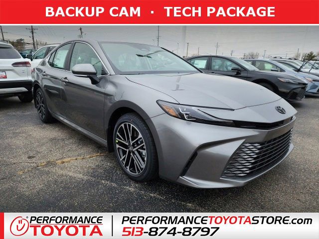 2026 Toyota Camry XLE's photo