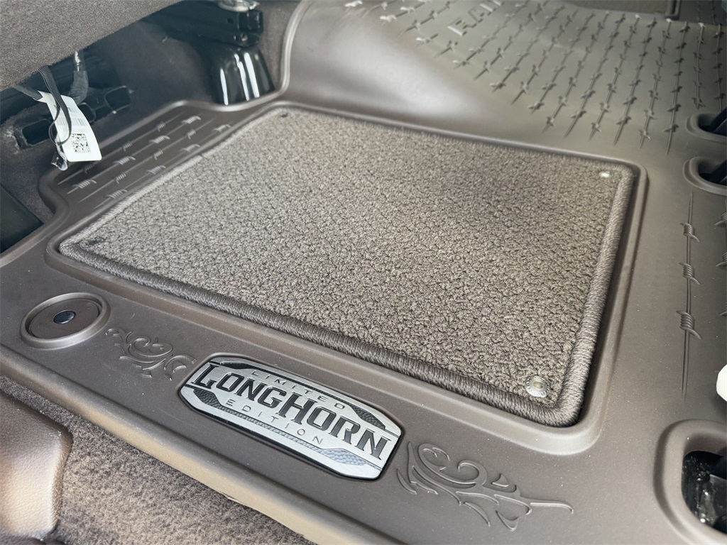 2025 Ram 2500 Limited Longhorn photo 18
