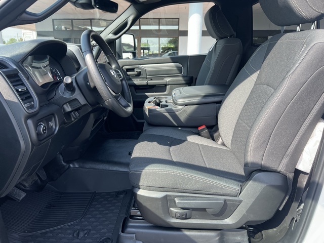2025 Ram 3500 Tradesman photo 5