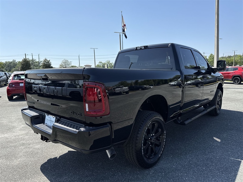 2025 Ram 2500 Big Horn photo 3