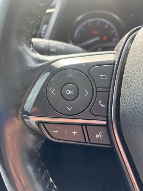 2021 Toyota Camry SE photo 17