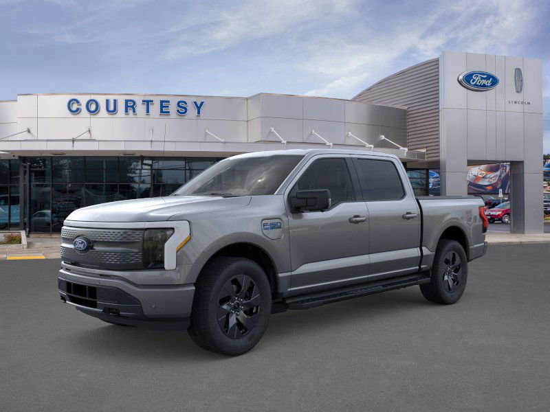 2025 Ford F-150 Lightning Flash's photo