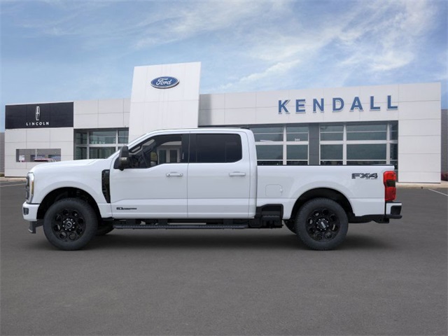 2025 Ford F-250 photo 3
