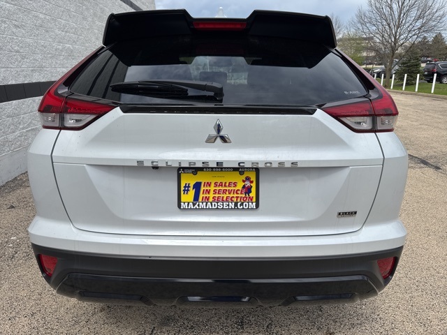 2025 Mitsubishi Eclipse Cross SEL photo 4