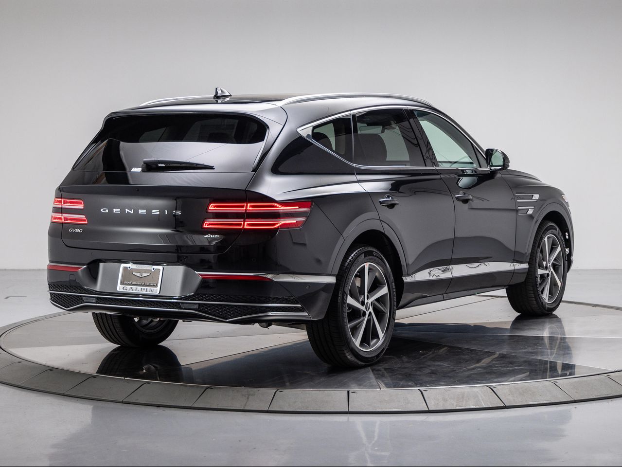 2026 Genesis GV80 2.5T Advanced photo 3