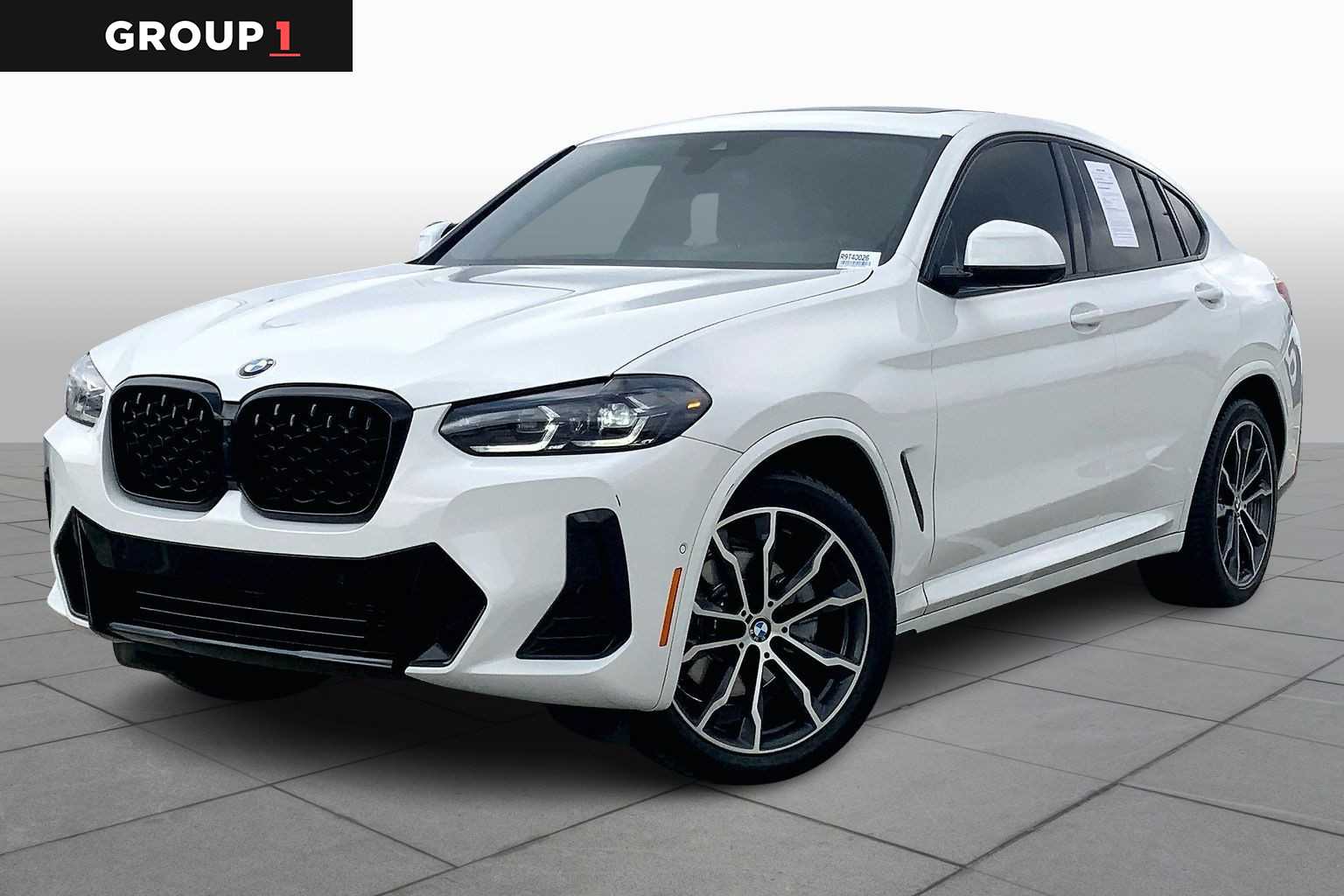 2024 BMW X4 30i's photo