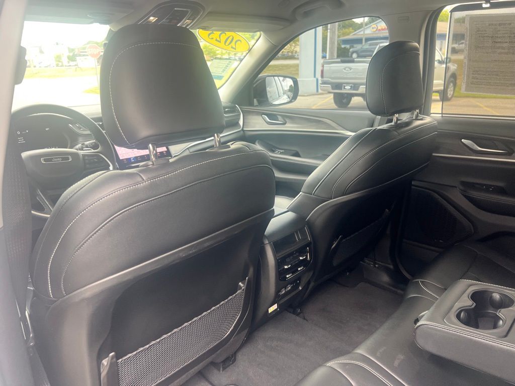2023 Jeep Grand Cherokee Limited photo 19