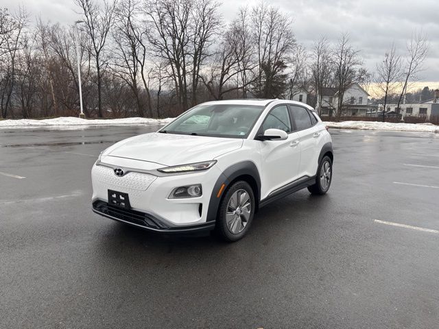 2021 Hyundai Kona EV Limited's photo