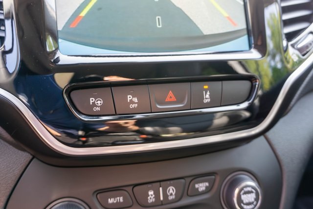 2022 Jeep Cherokee Limited photo 21