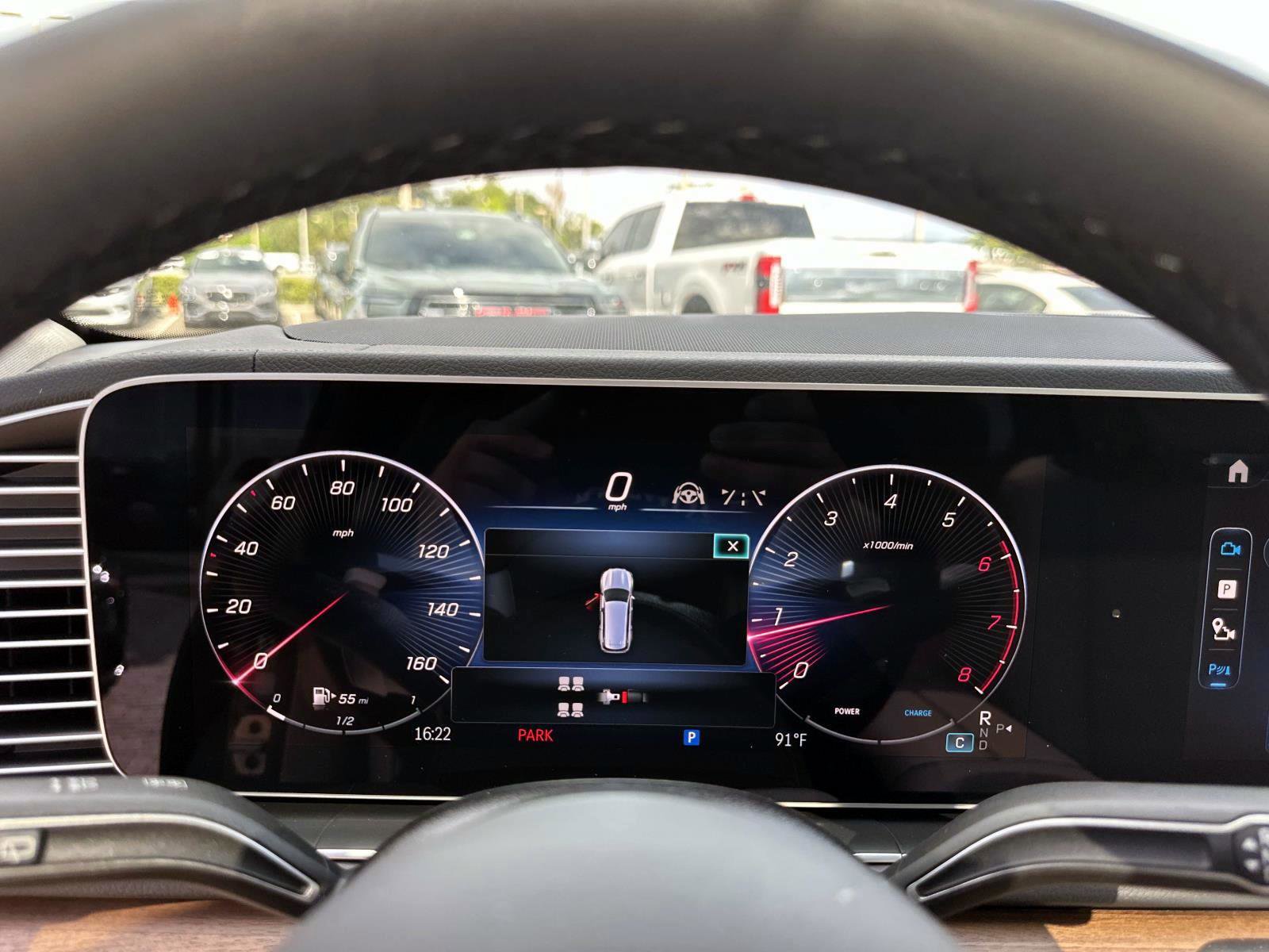 2026 Mercedes Benz GLS 450 4MATIC photo 31