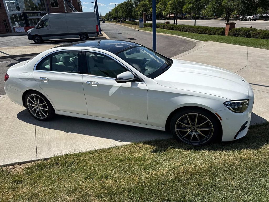 2021 Mercedes Benz E 350 4MATIC photo 6