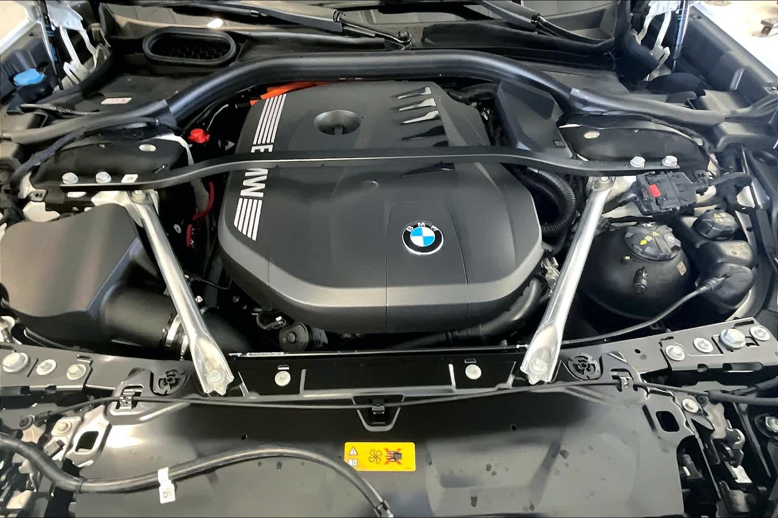 2025 Bmw 750e 750e xDrive photo 14