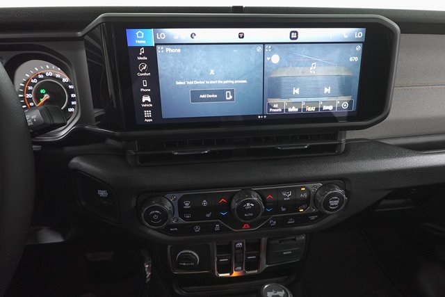 2025 Jeep Wrangler Sport S photo 16