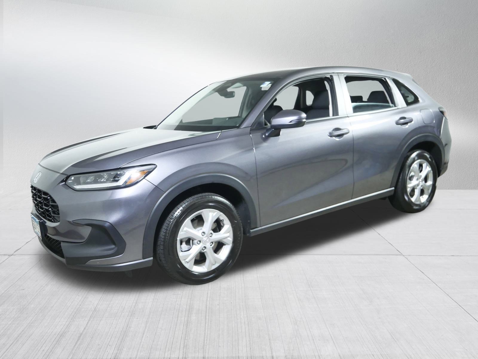 2025 Honda HR-V LX photo 2