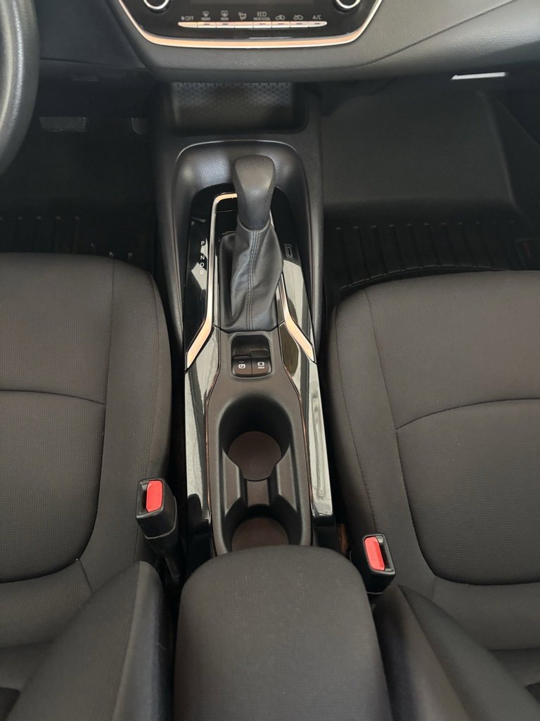 2022 Toyota Corolla LE photo 11