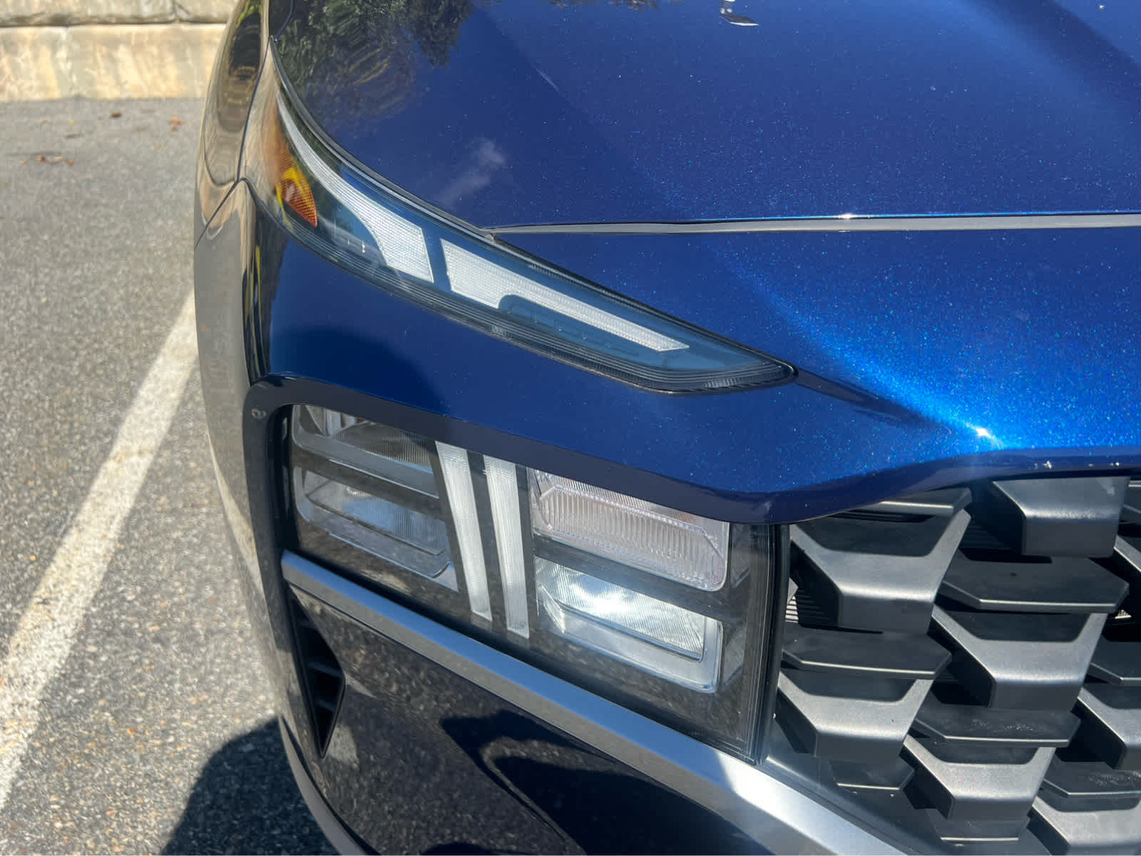 2023 Hyundai Santa Fe SE photo 2