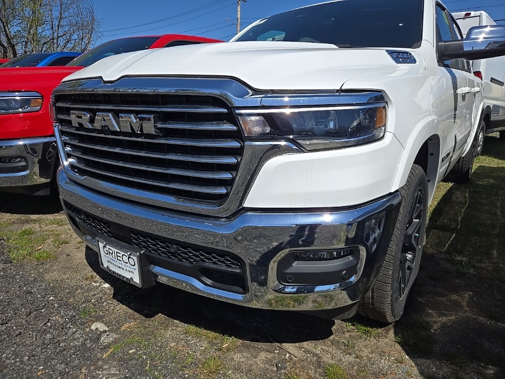 2025 Ram 1500 Laramie photo 2